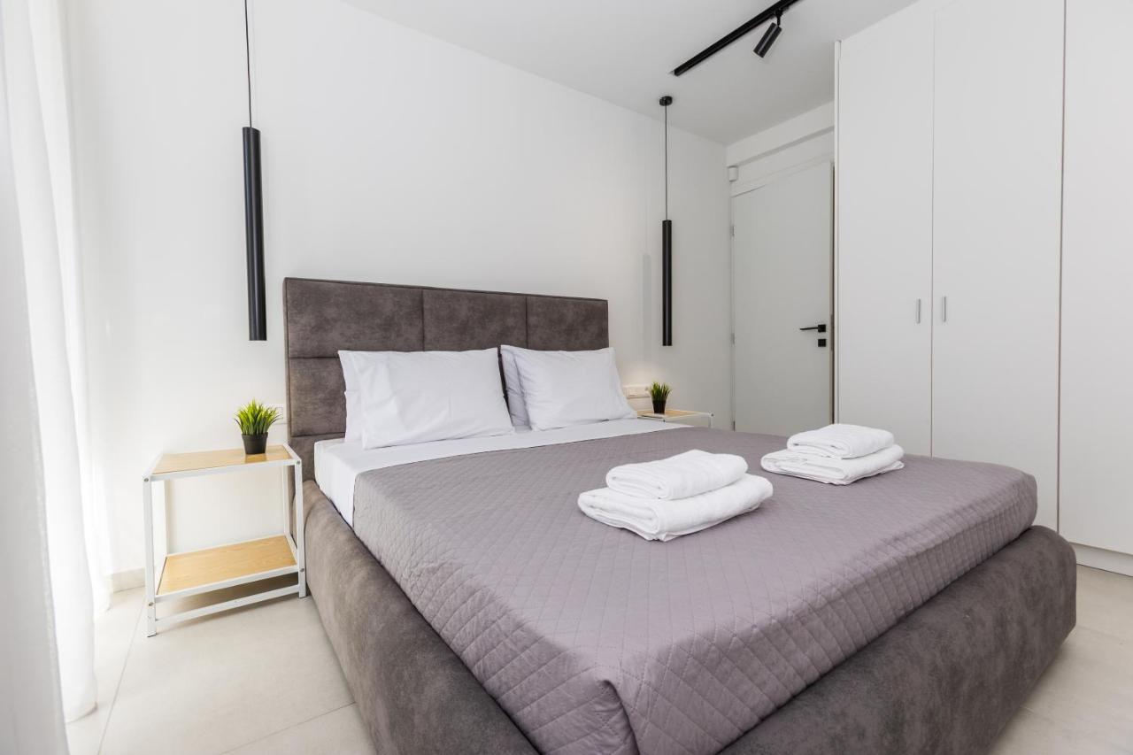 Varkiza Luxury Suites By Raise Vári 외부 사진