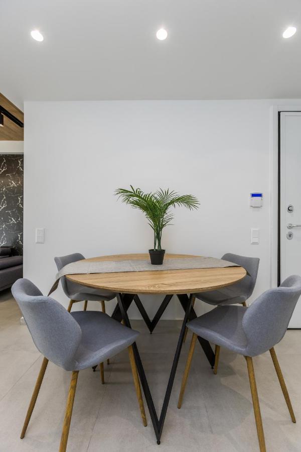 Varkiza Luxury Suites By Raise Vári 외부 사진