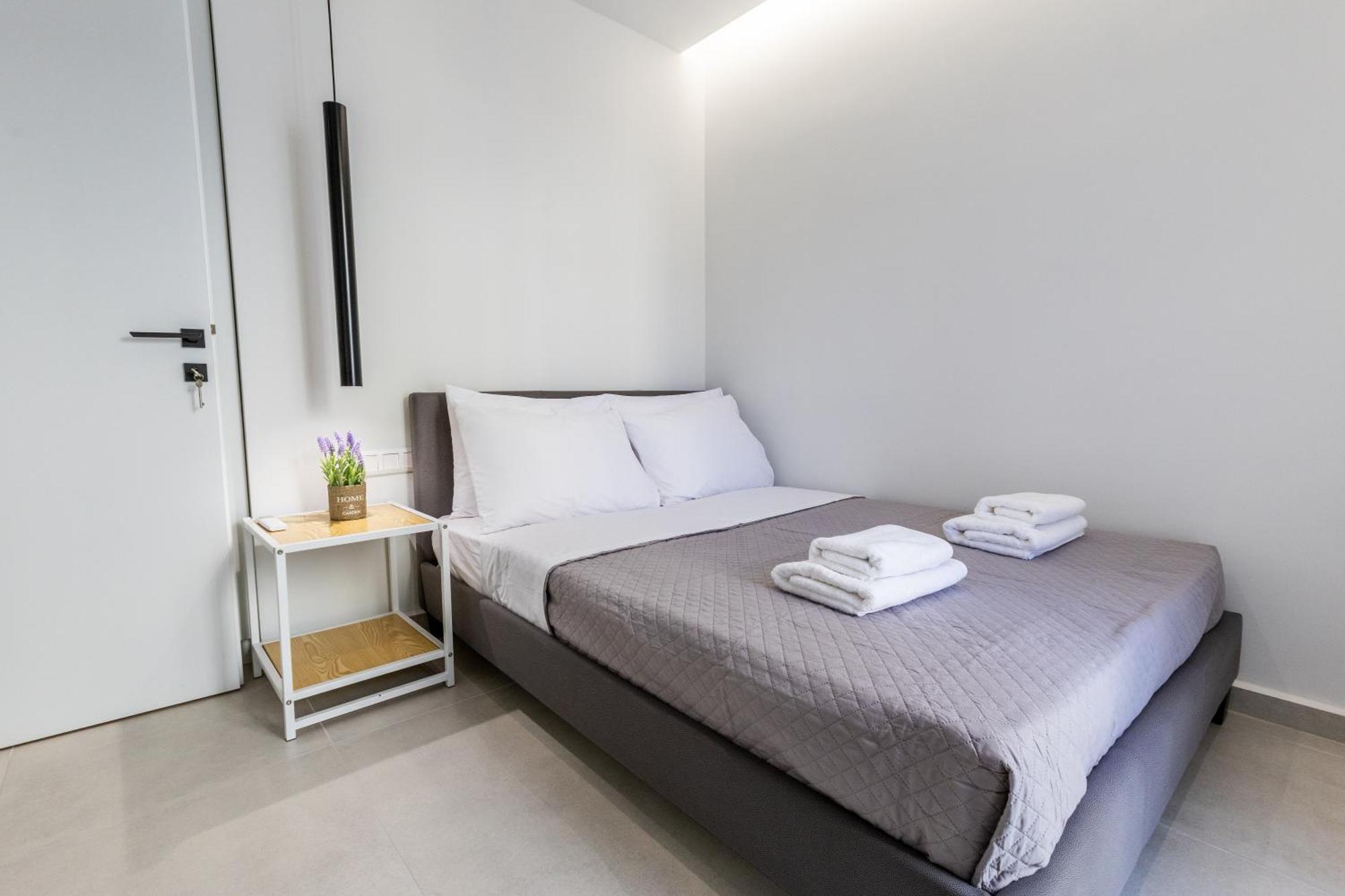 Varkiza Luxury Suites By Raise Vári 외부 사진